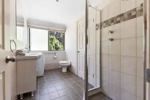 Murray Sunset Bathroom